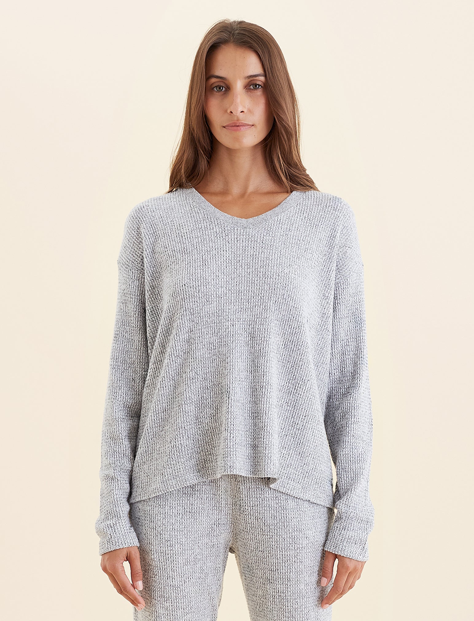 Super Soft Waffle V-Neck Long Sleeve Top in Grey