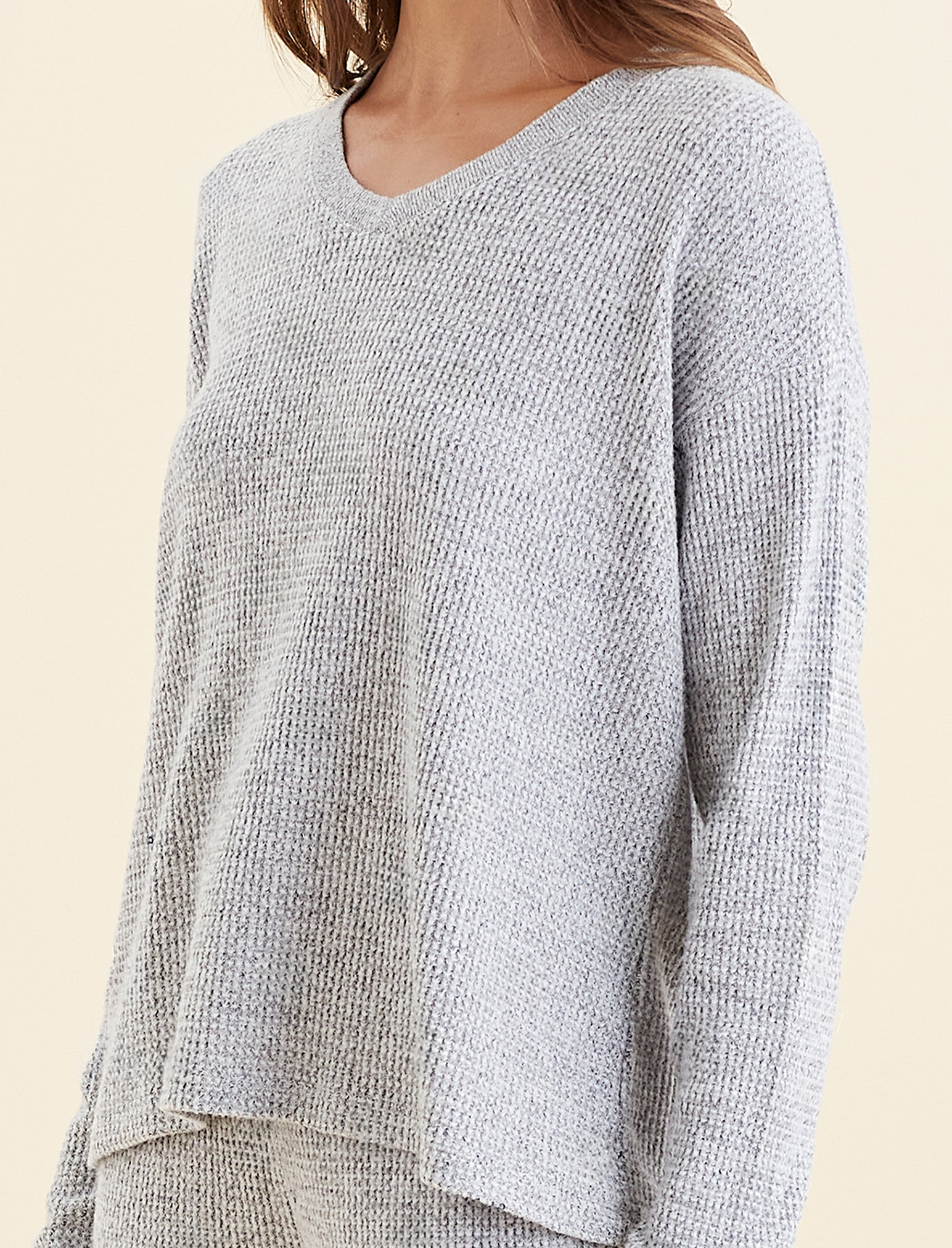 Super Soft Waffle V-Neck Long Sleeve Top in Grey