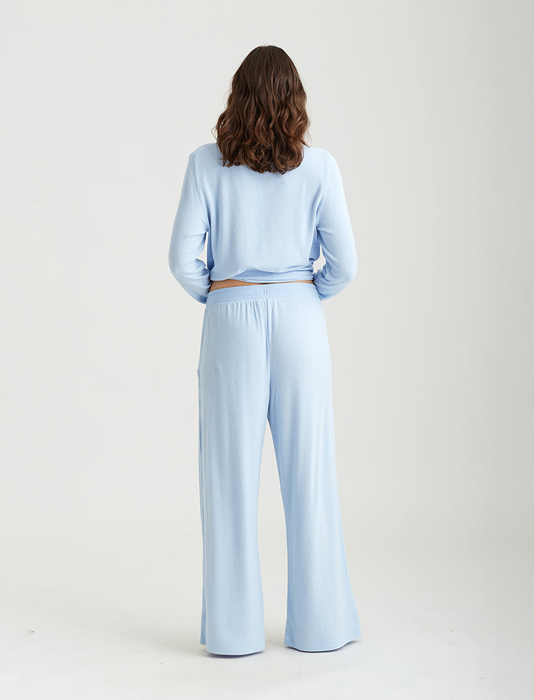 Feather Soft Wide Leg Pant