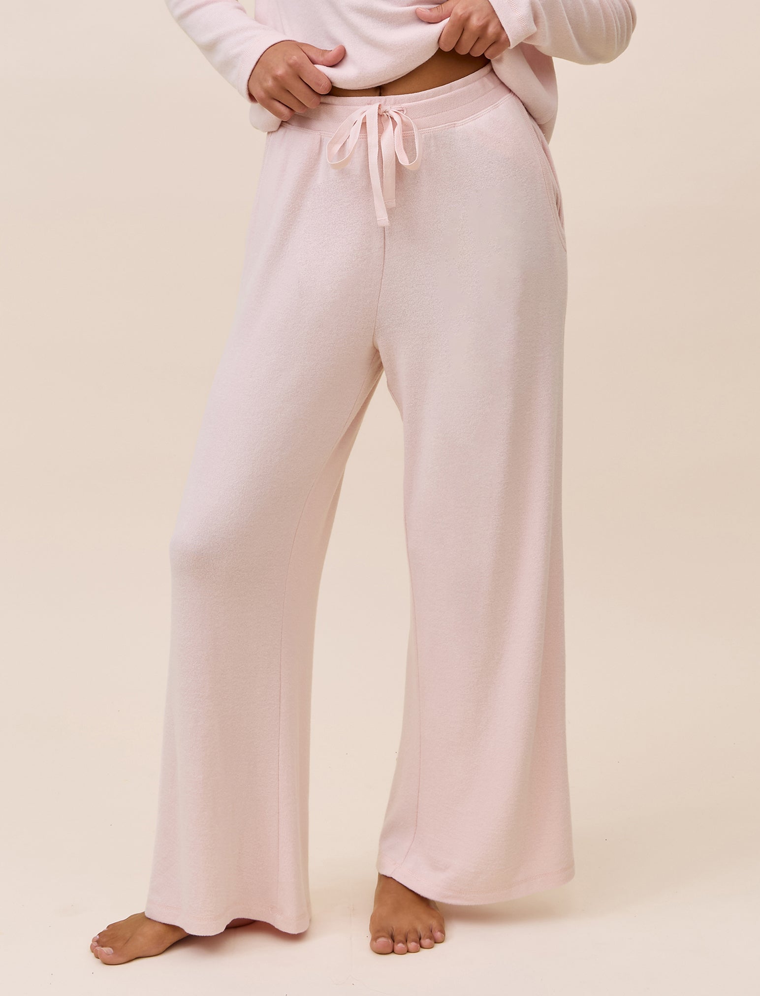 Feather Soft Wide Leg Pant