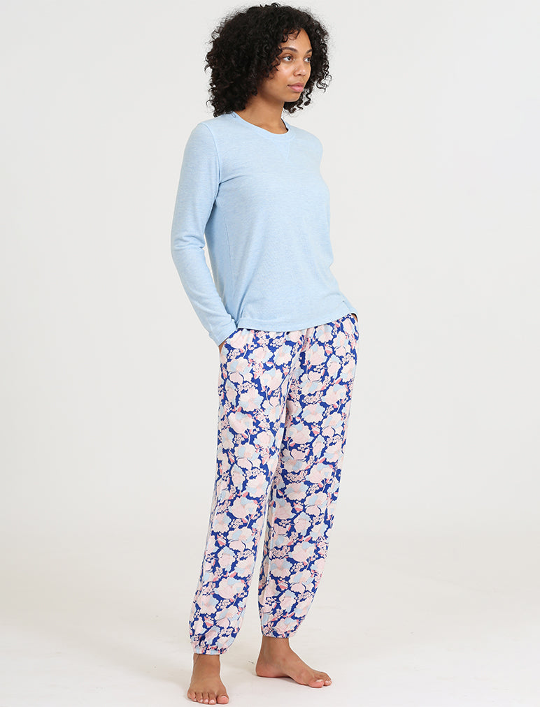 Cara Cosy Jogger and Feather Soft Long Sleeve Top